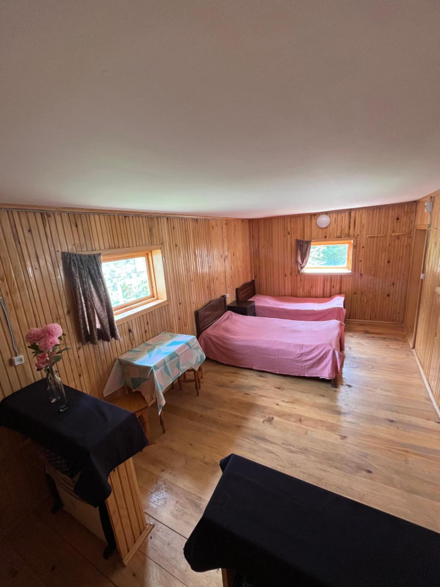 Вілла Wooden House Местія Екстер'єр фото