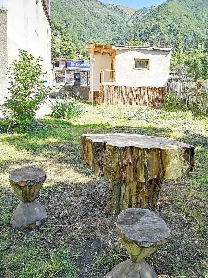 Вілла Wooden House Местія Екстер'єр фото